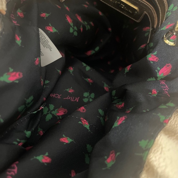 BETSEY JOHNSON fuchsia faux fur purse - Picture 12 of 15